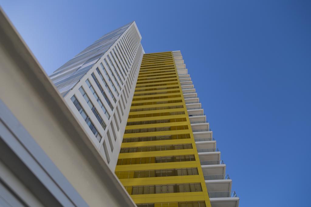 ULTIQA Air On Broadbeach Gold Coast Exterior foto